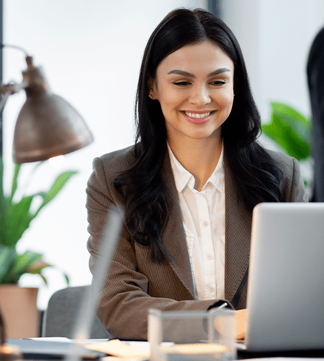 close-up-smiley-woman-working-laptop-png close-up-smiley-woman-working-laptop-png